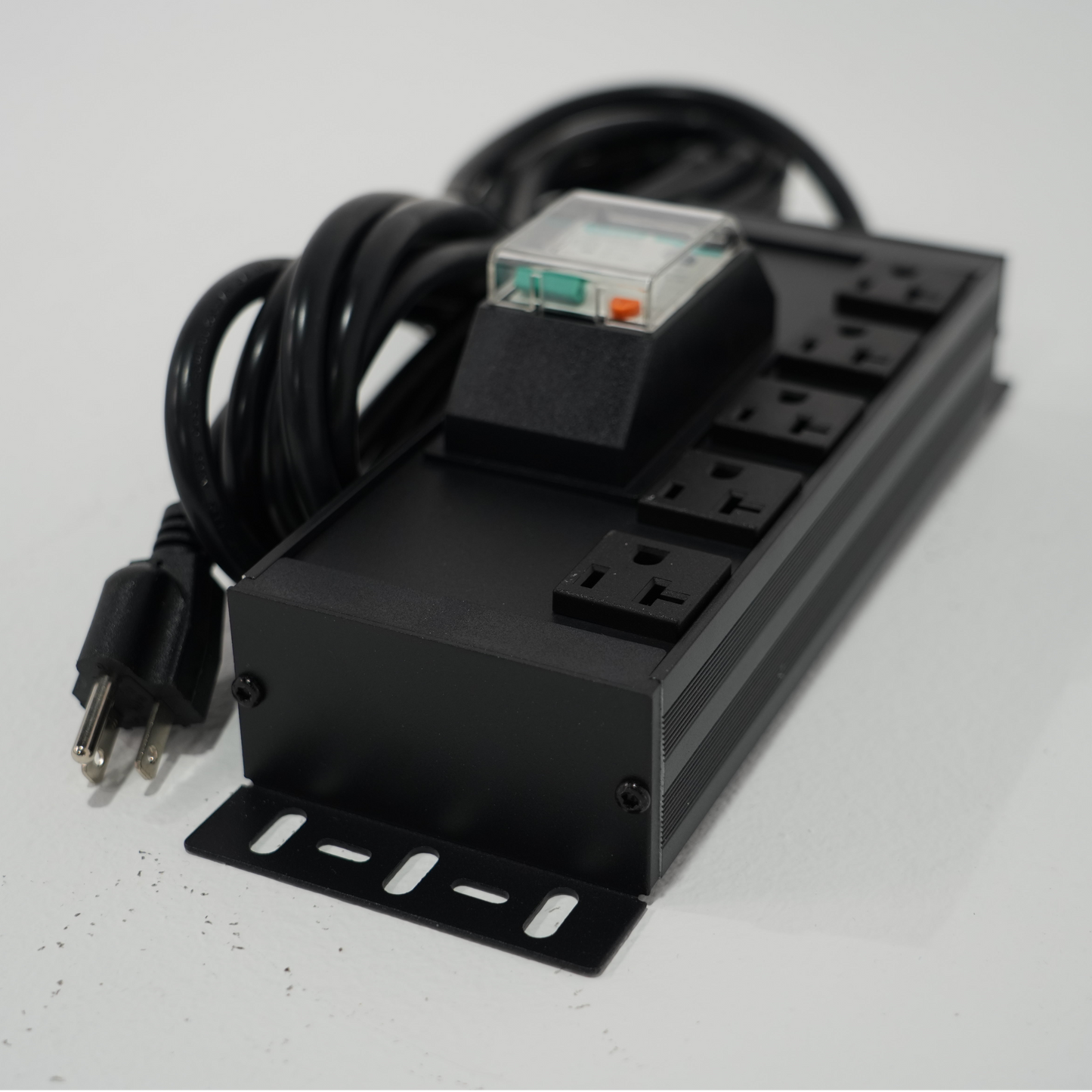 Rack Mount PDU Power Strip with 5 Outlets，Surge Protection & Overload Protection, Rack Mount PDU Power Strip for Mini Server & Network Cabinets